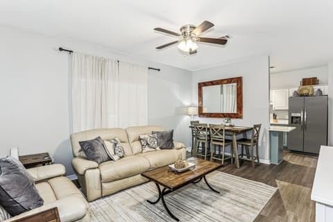 Living Area, Dining Area