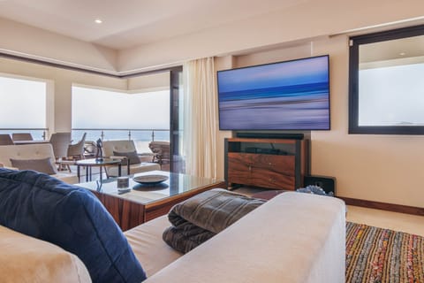 Diamante Ocean Club Residence OCR 305 Living Room with Ocean, Beach, and Sunset Views, Jun 13, 24