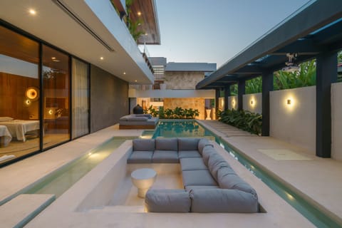 3 outdoor pools