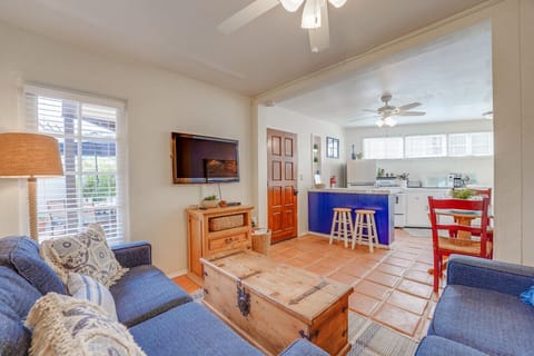 Welcome to Casita de Playa! Just steps from the ocean and boardwalk in South Mission Beach!