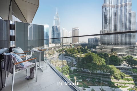 Luxury Apartment | Balcony