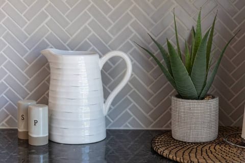 90573d4b-9459-448b-b639-27e34d85cf08