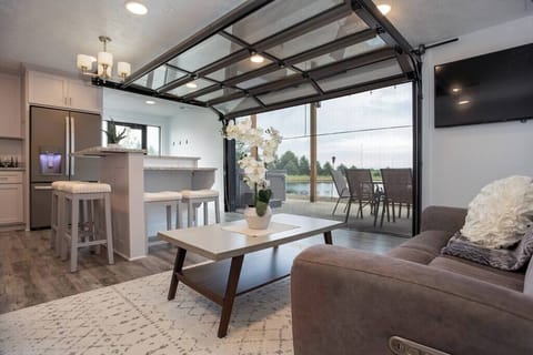 5cd947c5-dbb2-4153-9350-a00c2d28dbf3