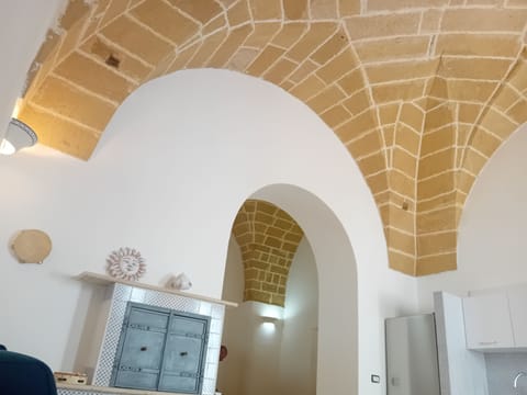 Comfort Apartment | Private kitchen | Full-size fridge, oven, stovetop, cookware/dishes/utensils