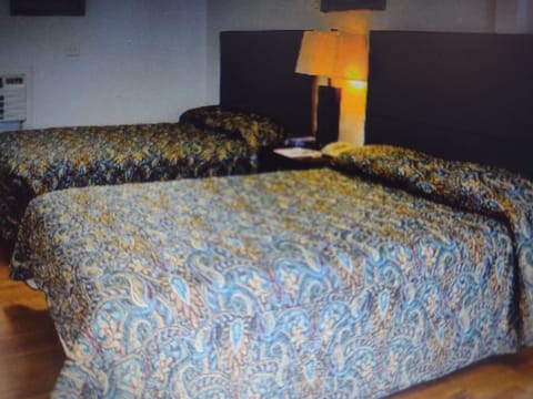 Double Room with Balcony | Free WiFi, bed sheets