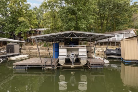 LAKEOZARKVACATION.COM