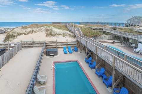 Ocean Views! Private Oceanfront Pool - Dream Weaver - K1023