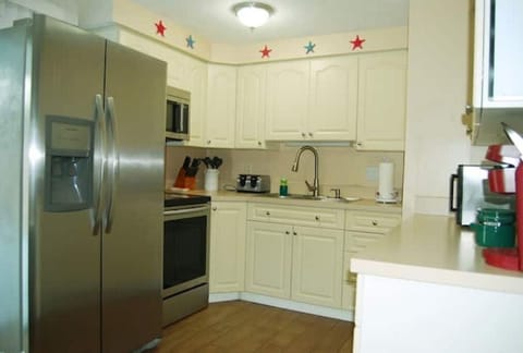 Kitchen complete with everything you need to cook for family and friends. 