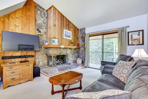 Winter Park Vacation Rental | 2BR | 2BA | Stairs Required | 950 Sq Ft