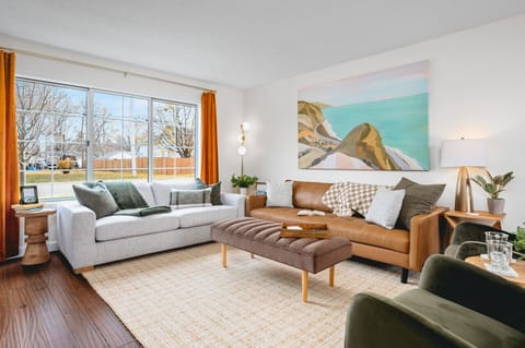 Living room with endless relaxation and views 🌟🛋️