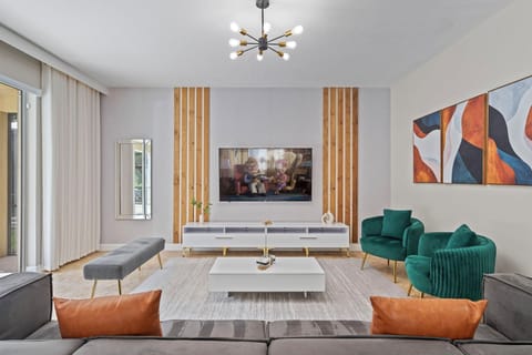 8870CandyPalmRoad(2)