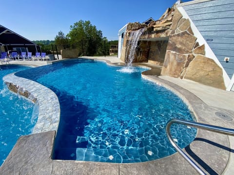 Swim under the waterfall!  Wow!!