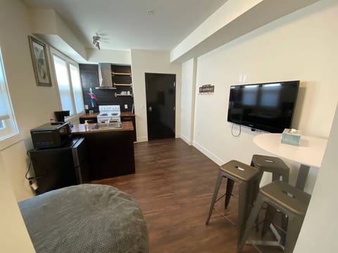 Apartment, 1 Bedroom | Room amenity