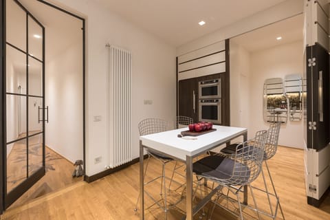 Attractive modern kitchen 