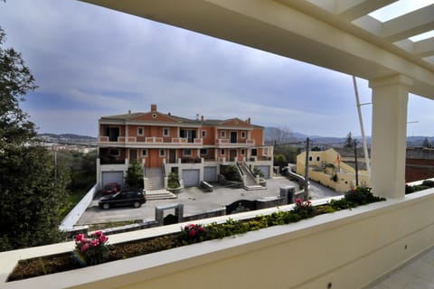 Comfort Apartment | City view