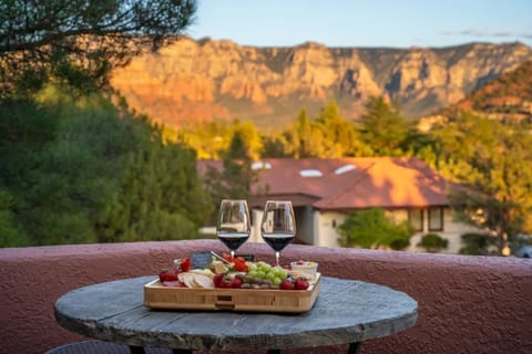 STUNNING VIEWS of the setting sun illuminating the Mogollon Rim!