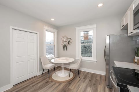 House, Multiple Beds, Kitchen | Dining