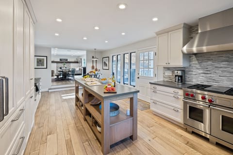 Fully equipped kitchen has everything you need for at-home meals and snacks.