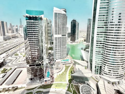 Superior Studio | City view