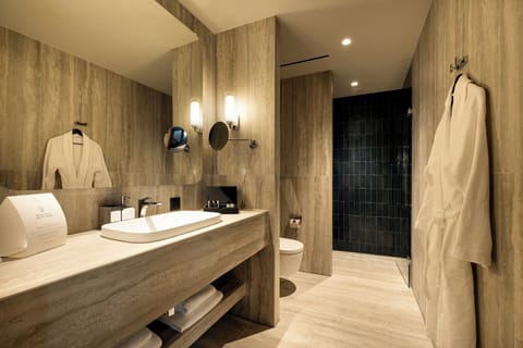 Suite | Bathroom | Shower, rainfall showerhead, designer toiletries, hair dryer