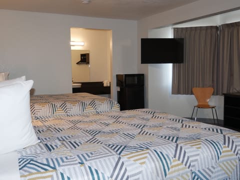 Free WiFi, bed sheets, wheelchair access