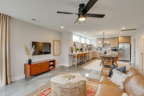 Sofa and TV in the living area