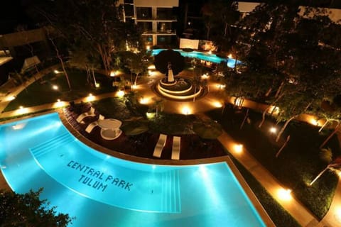2 outdoor pools, pool umbrellas, sun loungers