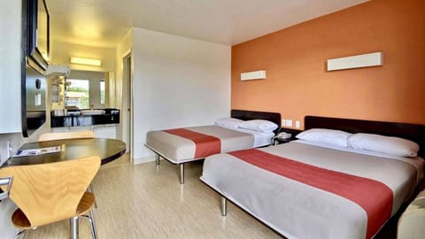 Desk, free WiFi, bed sheets