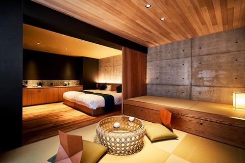 Standard Twin Room, Non Smoking | Down comforters, individually decorated, iron/ironing board, free WiFi