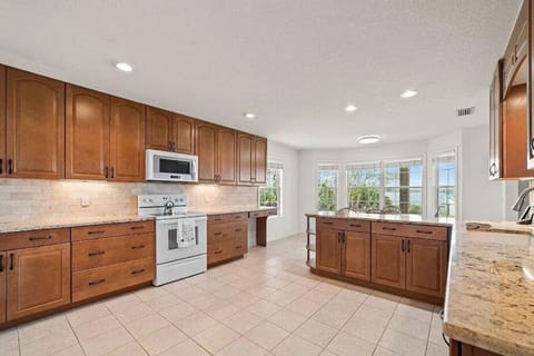 Brought work with you? No problem! Feel free to set up shop at the built in desk.