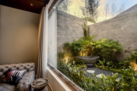 Deluxe Villa, 4 Bedrooms, Private Pool, Pool View | Bathroom | Rainfall showerhead, hair dryer, towels, soap