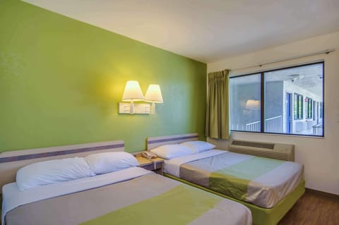 Free WiFi, bed sheets, wheelchair access