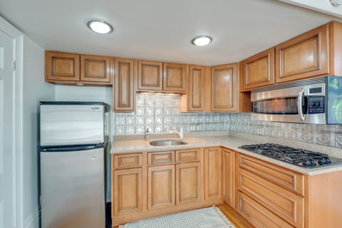 Apartment (1 Bedroom) | Interior