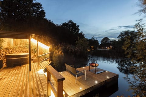 Cottage | Property grounds
