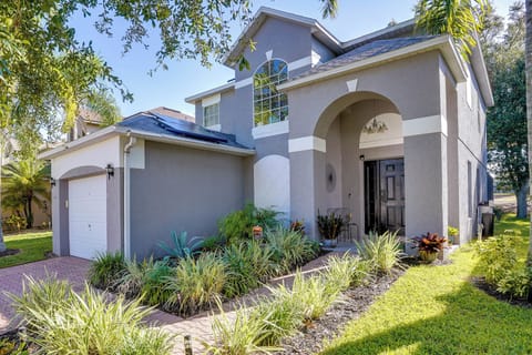 House (4 Bedrooms) | Front of property