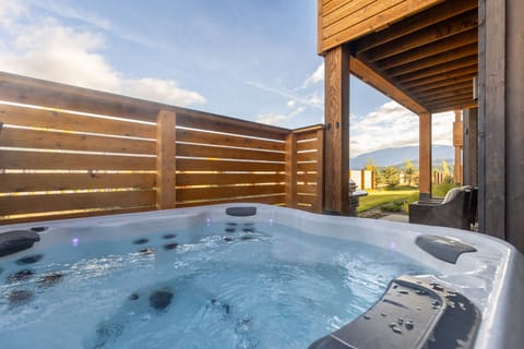 Soak in the Hot Tub | Exterior
