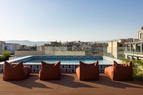 Seasonal outdoor pool, sun loungers