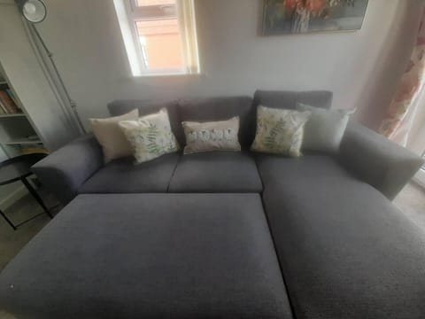 House | Living area | TV