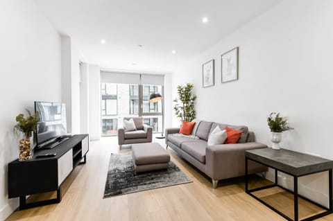 The OX - Two Bedrooms - Canary Wharf (1)