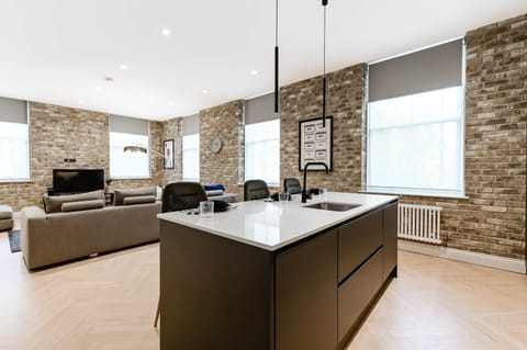 Kings Cottage - 3 Bedrooms (1)