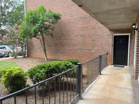 780644f5 2bf3 48f4 b379 96b4d3e1647d