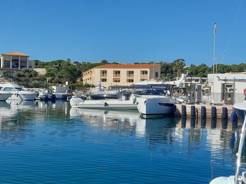 Marina
