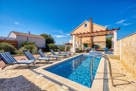 Private Pool