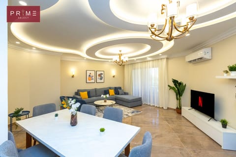 Standard Apartment, 3 Bedrooms | 3 bedrooms, in-room safe, free WiFi