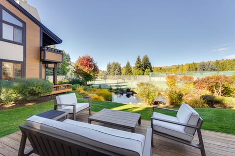 Sun Valley Vacation Rental | 1BR | 1.5BA | Stairs Required to Enter