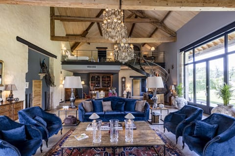 Grand Suite | Living area