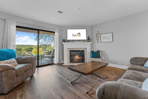 Condo, 2 Bedrooms | Living area | Smart TV