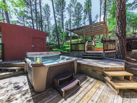 Studio (2 Bedrooms) | Property amenity