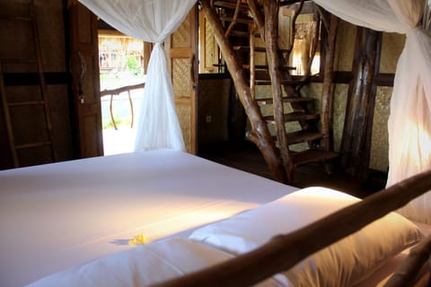 Family Bungalow (6 Persons) | Minibar, in-room safe, laptop workspace, free WiFi