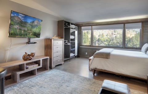 Studio Condo #109